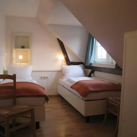 Malerhaus-wohnung 1-picasso