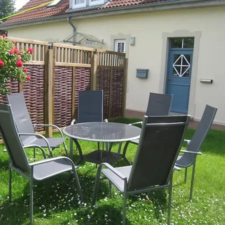 Malerhaus-wohnung 1-picasso Daire